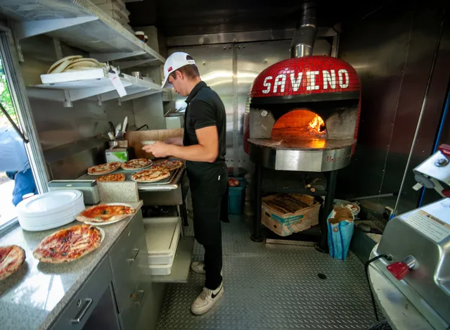 Savino Pizzeria
