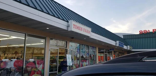 Five-Point Shopping Center