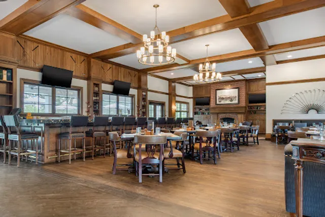 Tillies at the Clubhouse at the Omni Bedford Springs