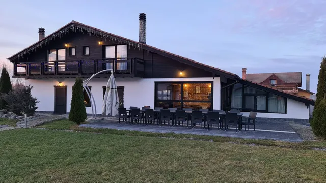 Cabana Supporter (Supporter Chalet )