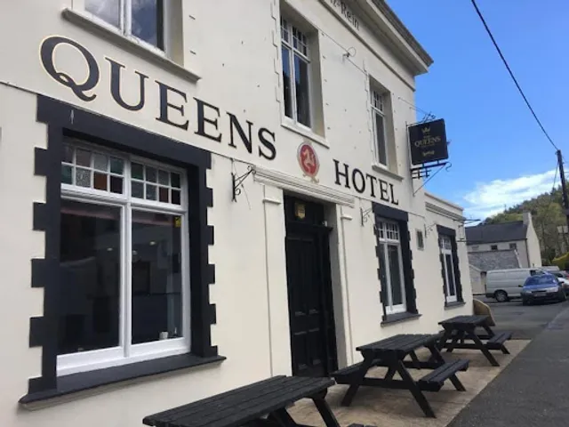 The Queens Hotel
