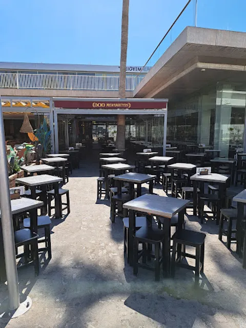 100 Montaditos Malaga De la Farola