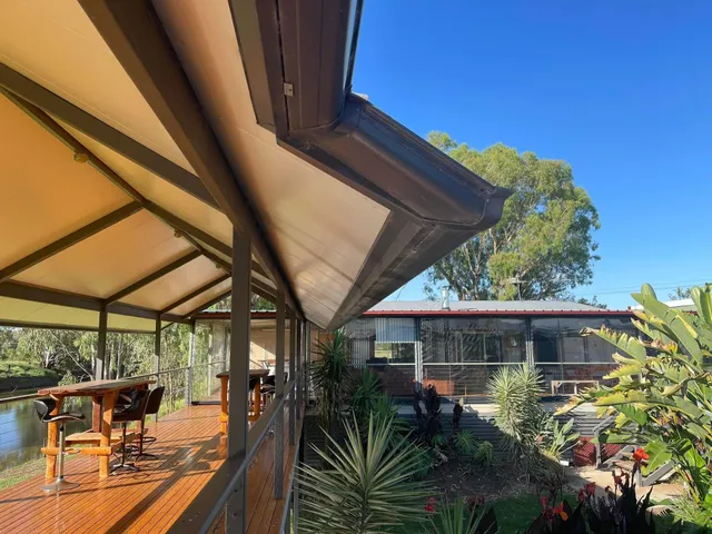 Riverside Farm Retreat