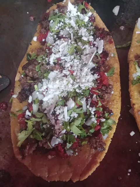 Quesadillas la guera y koku