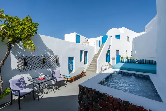Santorita Suites