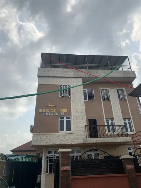 B&C Dyamond Hotel & SUITES