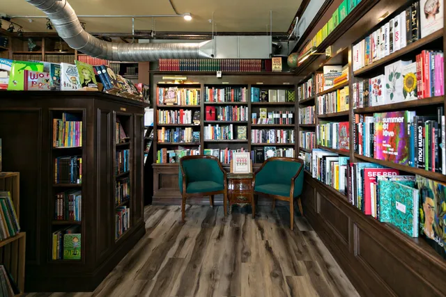 Hills & Hamlets Bookshop