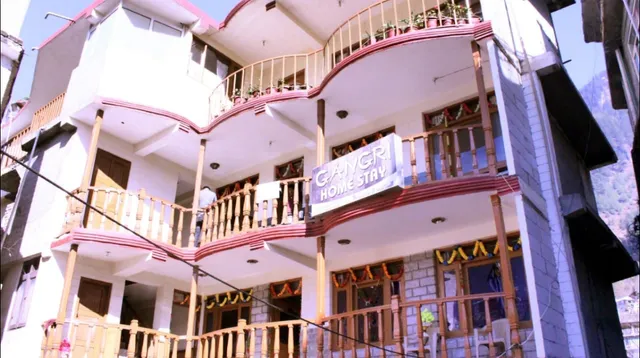 Gangri Home Stay & Cottage Manali
