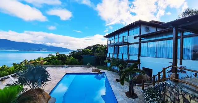 Api Paradiso Ilhabela