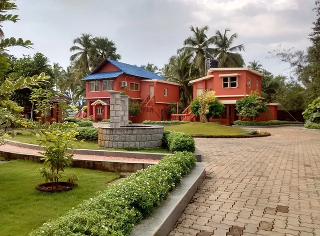 Peninsula Beach Resort