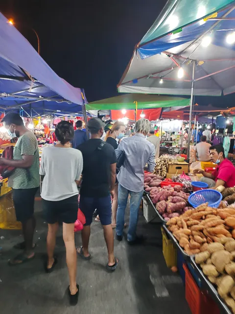 Tapak Pasar Malam Jumaat Bandar Sentosa