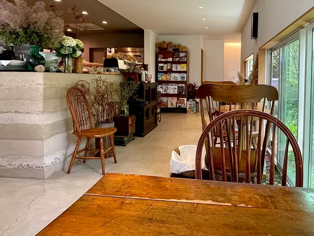 8hachi 食パンとコーヒーとおやつ