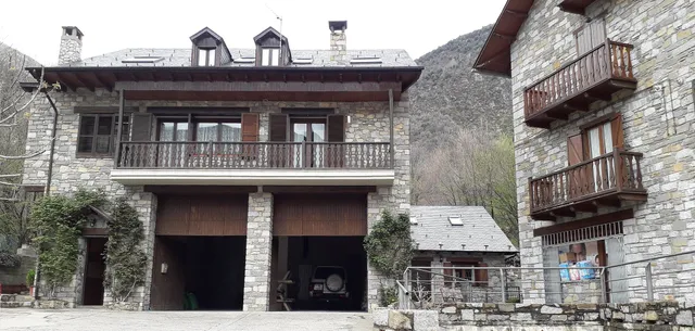 Apartaments La Llucana