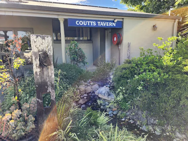 Coutts Tavern