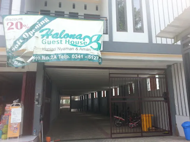 THE HALONA VILLA BATU