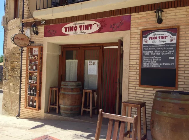 Apartamentos Vino Tinto Adahuesca