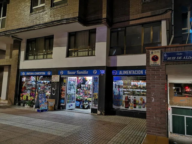 Alimentación Bazar Familia (Bazar Chino)