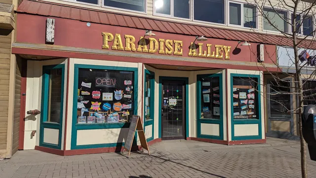 Paradise Alley Gifts