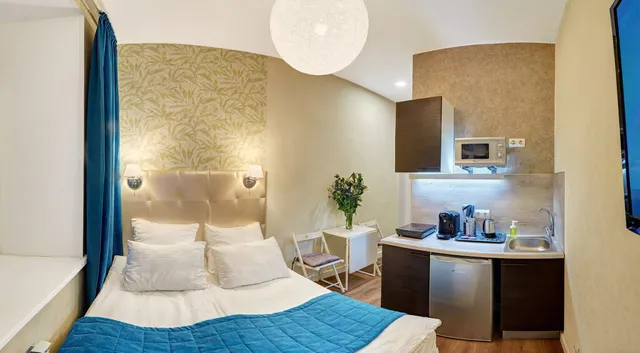 Guest House Cat House