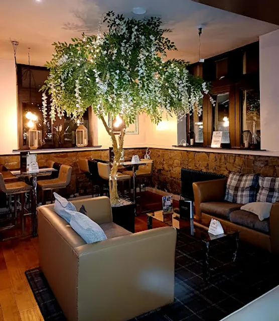 Retreat Bromley Cross