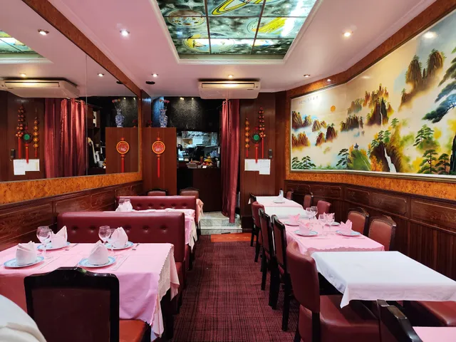 Palais de Courcelles