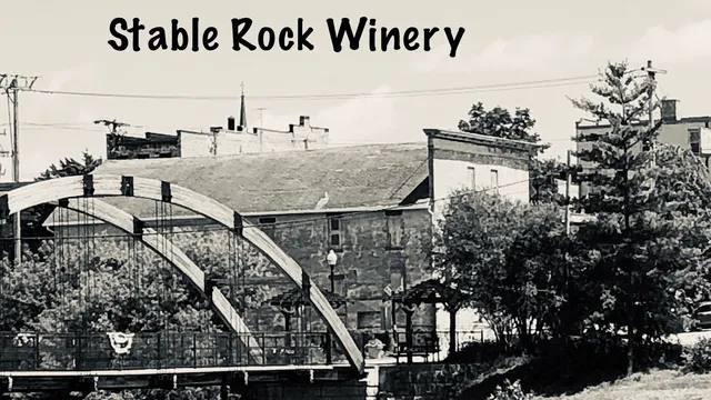Stable Rock Winery, Distillery & Kitchen
