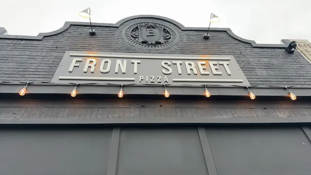 Front Street Pizza