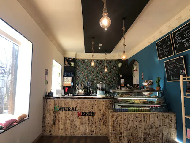 Naturalmente Italian Coffee & Bakery