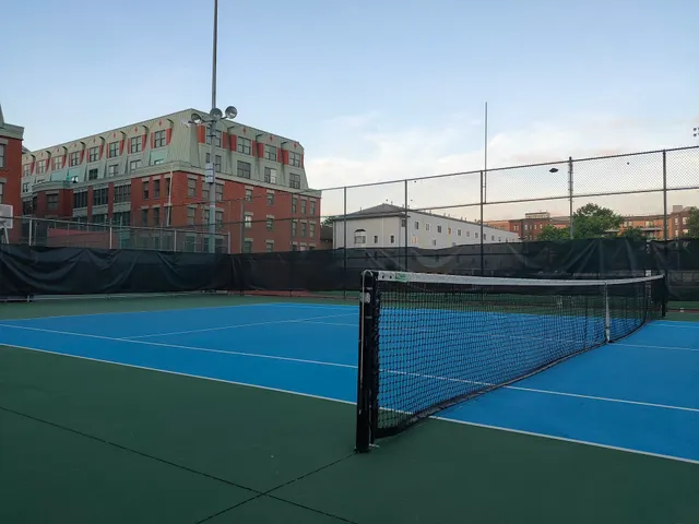 Columbus Park Basketball Court