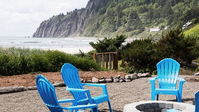 The Houses On Manzanita Beach