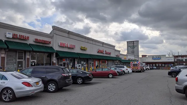 Electchester Shopping Center