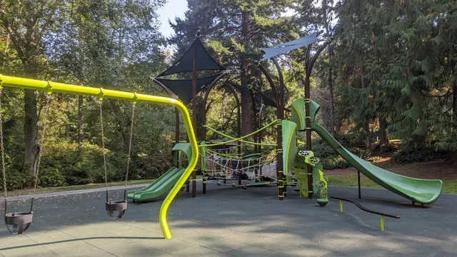 Howarth Park Playground