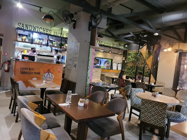 Aromas Cafe & Bistro