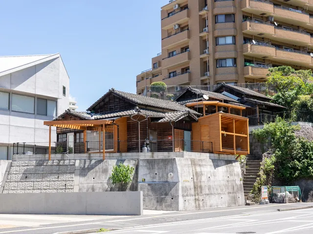 Sumitsugu House