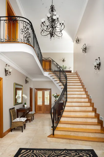 Thomson's Accommodation