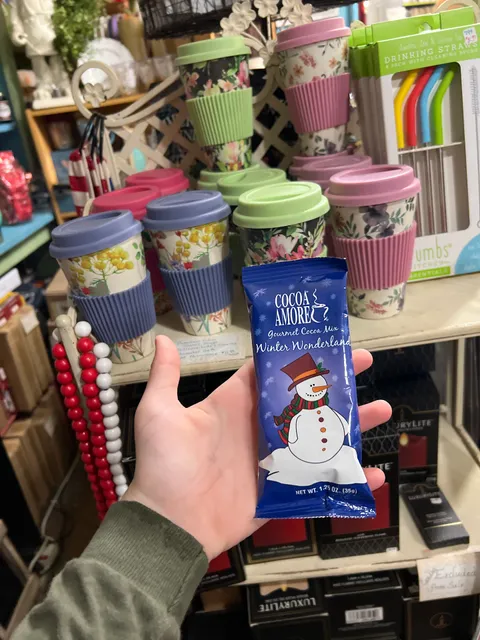 Nonie's Gifts & Custom Frame