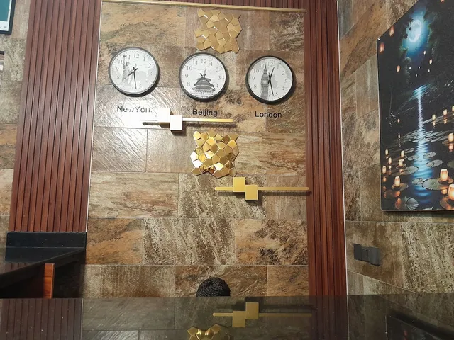 MAZOLA DIAMOND HOTEL