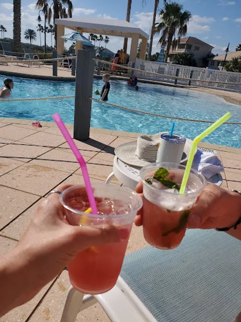 Cinnamon Beach Grill