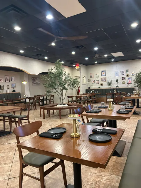 U&I Restaurant and Bar