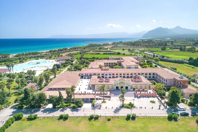 Club Hotel Marina Beach