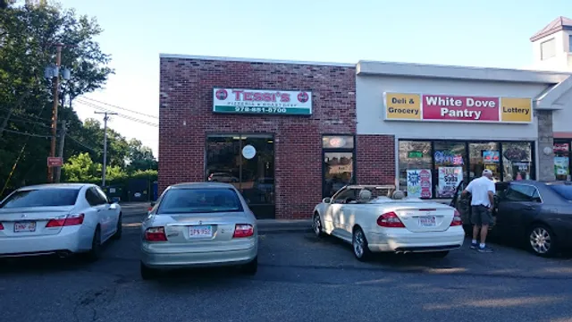 Tessi’s Pizza & Roast Beef