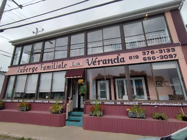 Auberge La Véranda - Cap-de-la-Madeleine (Trois Riviere Qc)