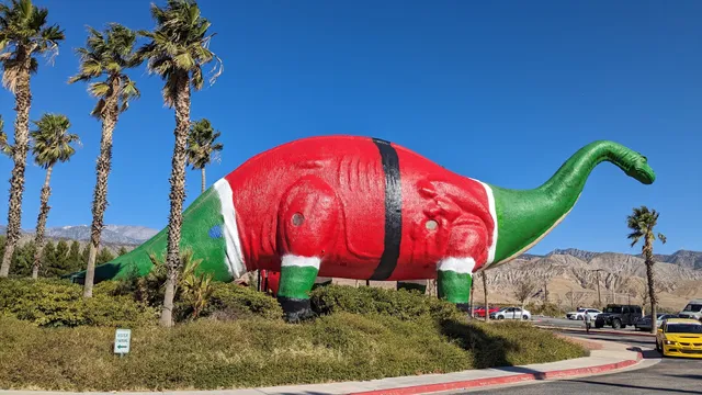 Largest Concrete Dinosaur Building
