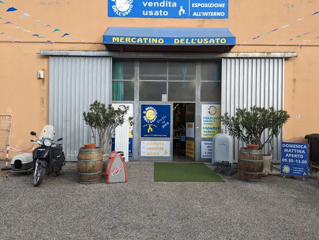 Flea market Of Ferrari Dino