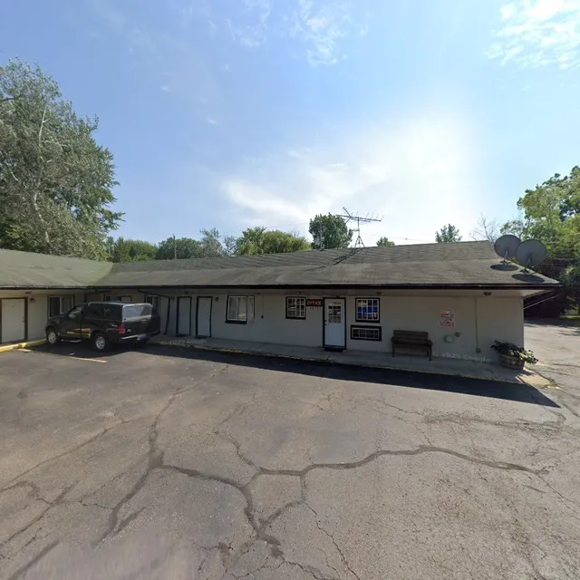 Canton Inn And Suites