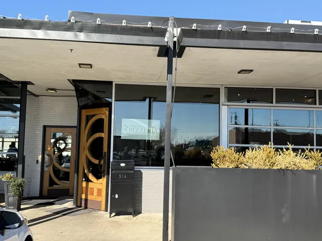 Farina In Grani Pizzeria