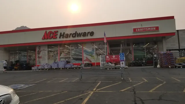 Green River Ace Hardware