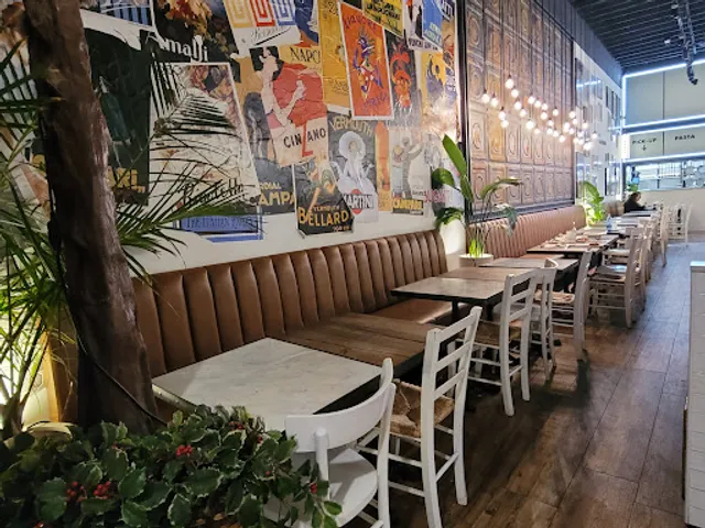 IT Italian Trattoria COLLINS