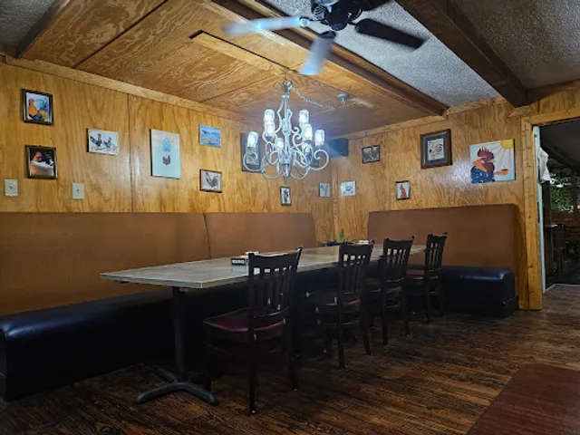 Mom's Country Kitchen