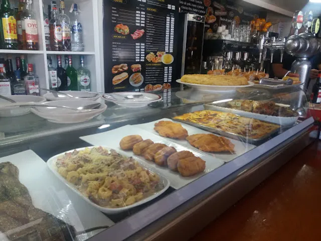 Cafeteria Gran Cafe Bar Y Tapas